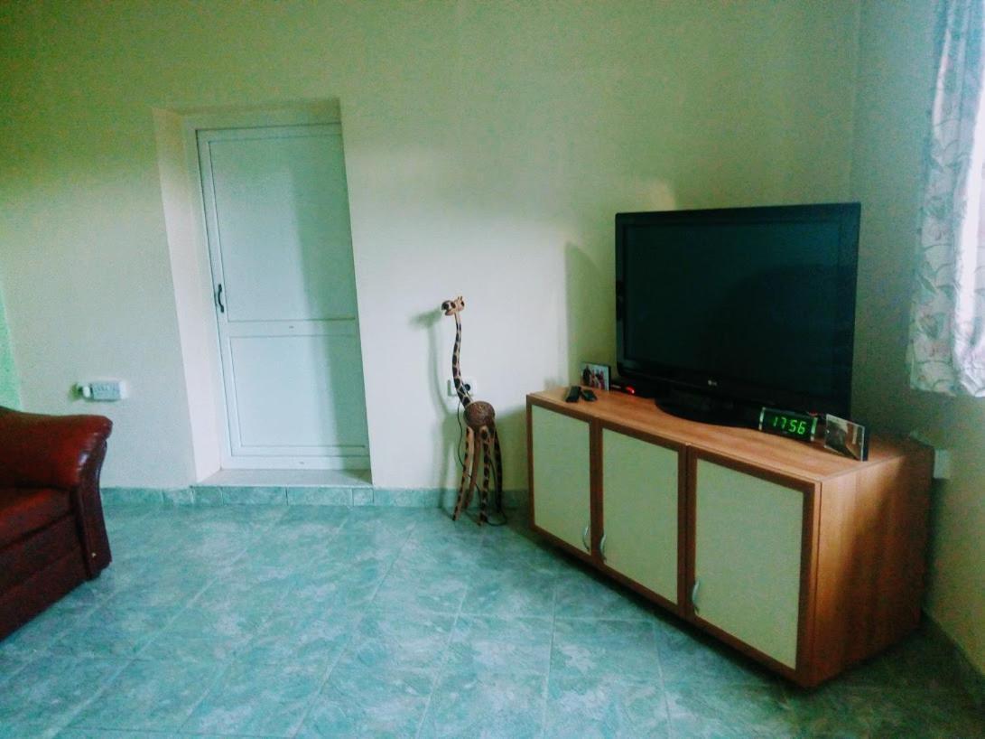 Гостевой Дом У Снежаны Provadiya Ngoại thất bức ảnh